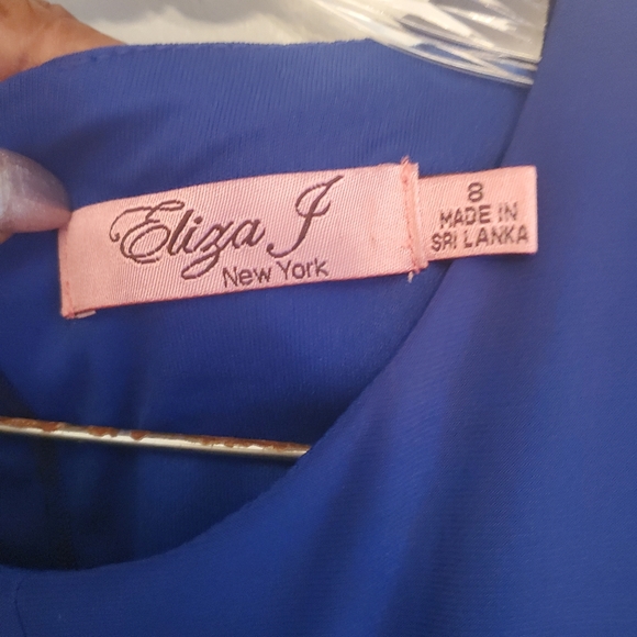 Formal gown - Picture 6 of 6